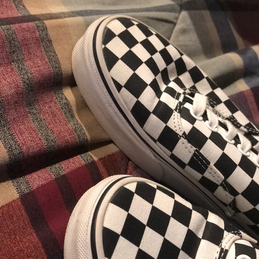 Checkered Vans - Picture 3 of 4